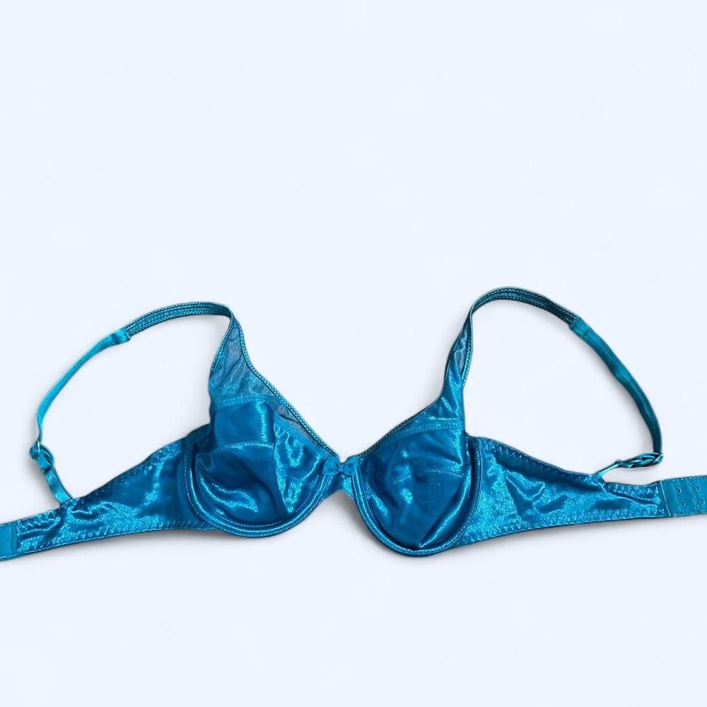 Wonderbra Women's Blue Bra